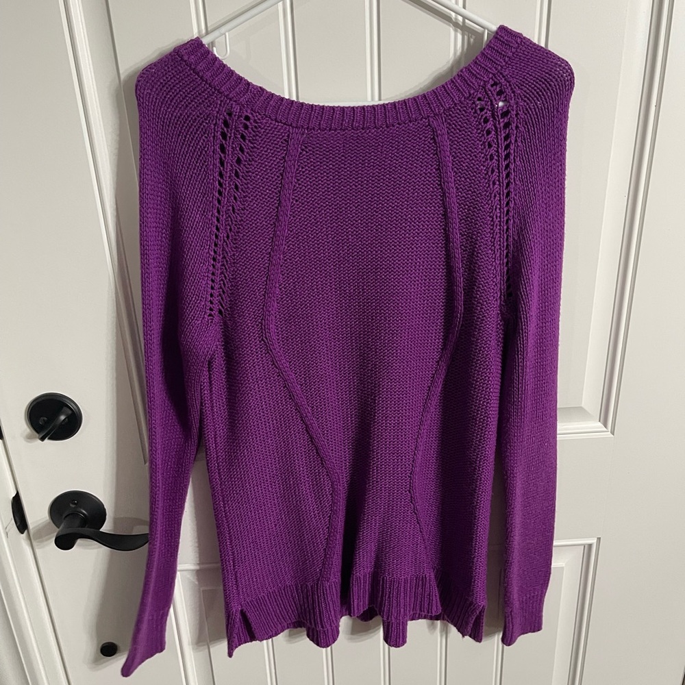 Sweater - Picture 3 of 3